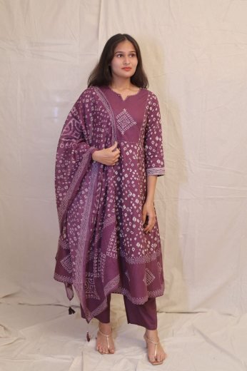 Mauve Bandhani Printed Cotton Set